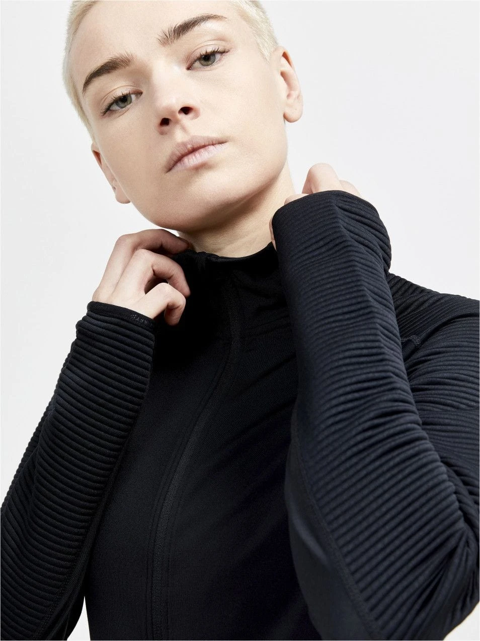 Craft Core Charge Thermal Jacket Black Women 6 Craft Core Charge Thermal Jacket Black Women - Image 4